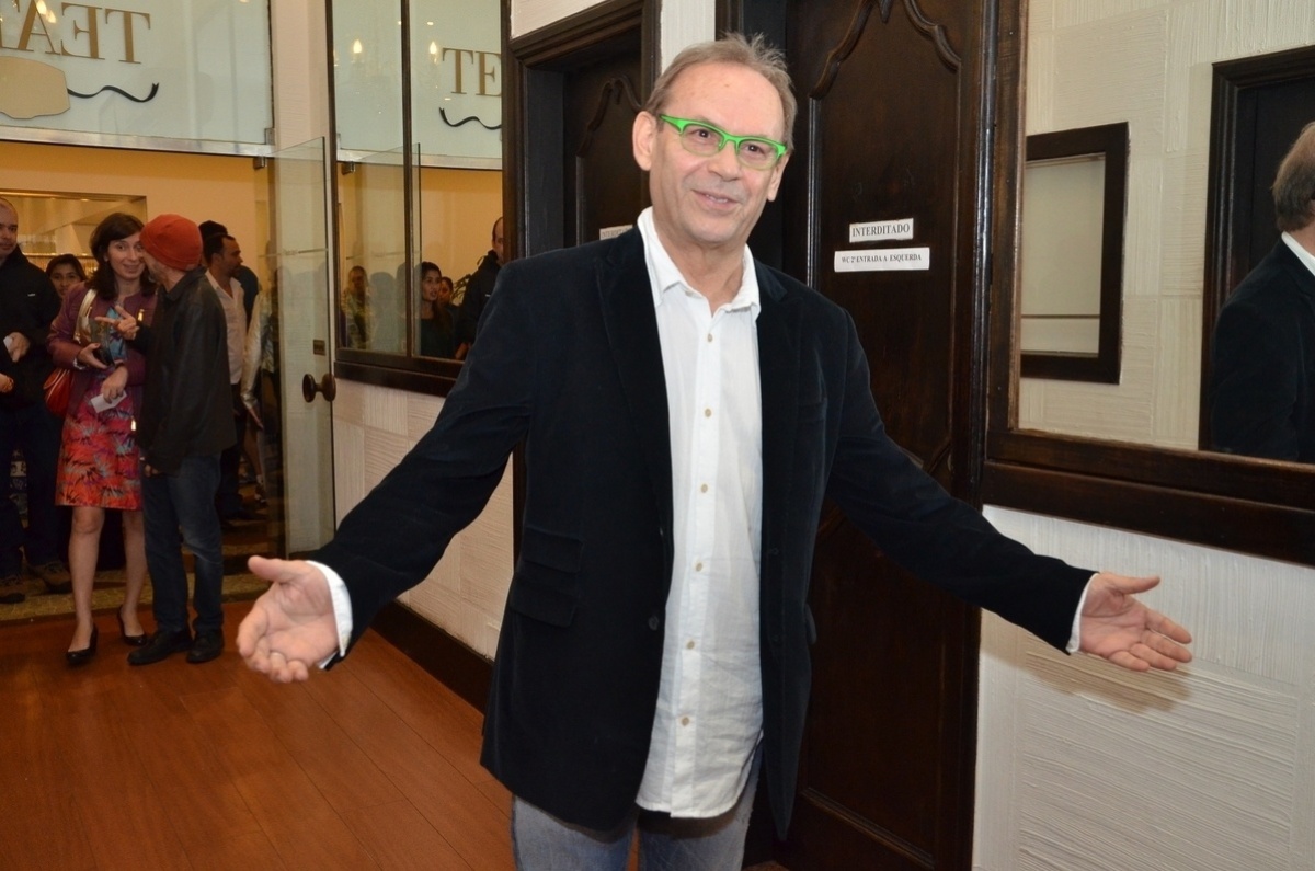 Em ‘Tela Quente’, Globo vai homenagear José Wilker com o filme ‘Giovanni Improtta’