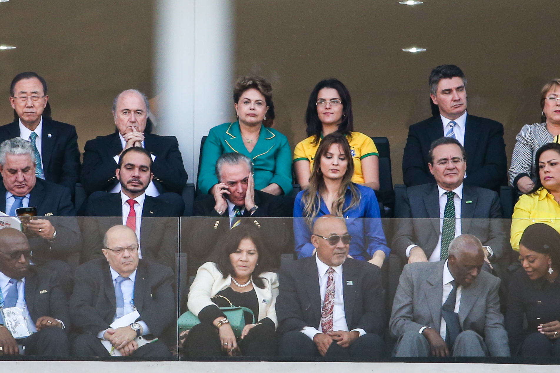 Coluna: A elite branca e burra mostrou sua cara