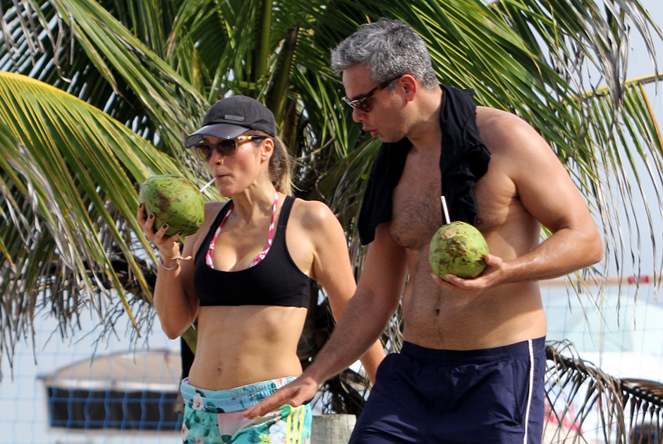 Otaviano Costa joga coco na cabeça de bandido, em Ipamena