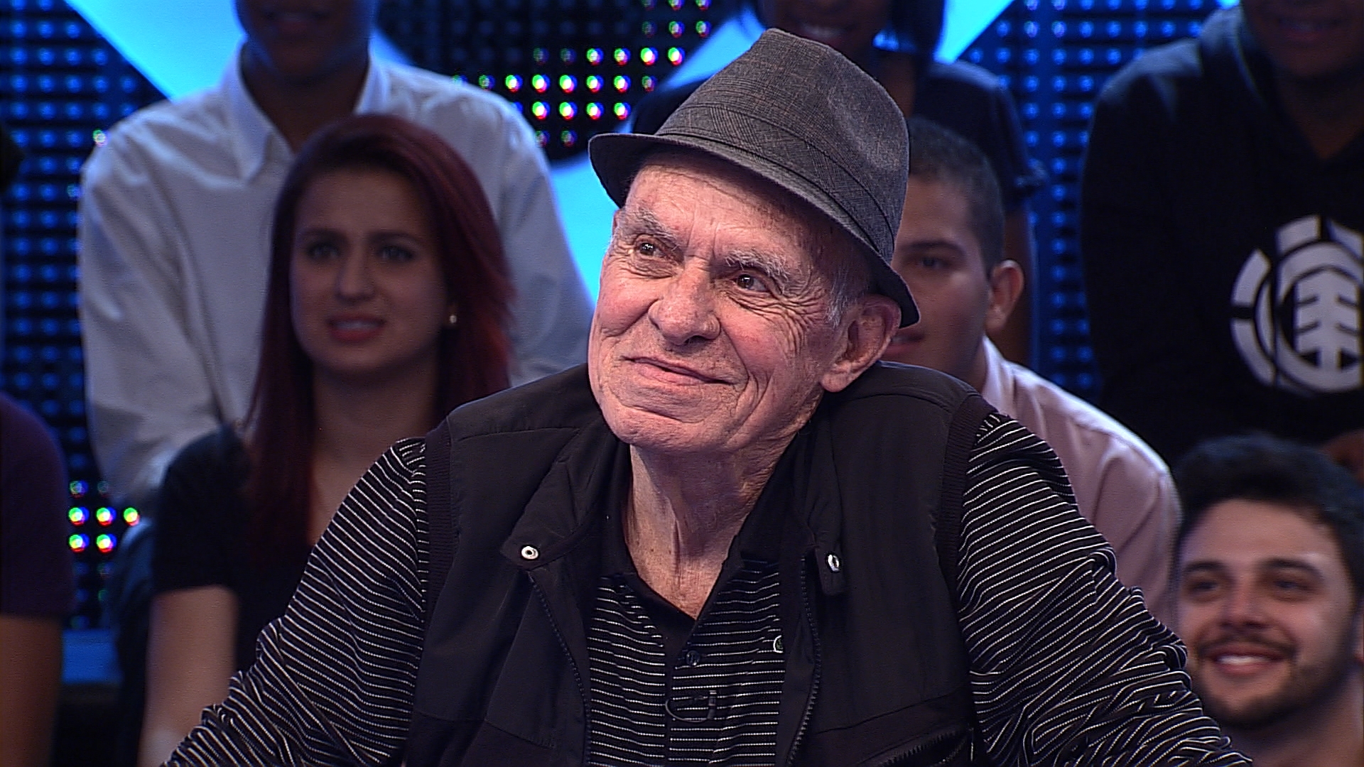 RedeTV! libera Silvio Luiz para o ‘The Noite’
