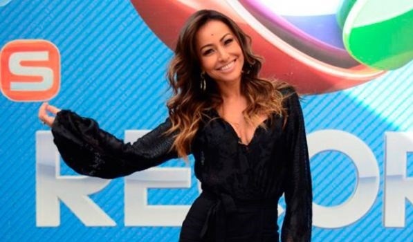 Sabrina Sato coloca cobertura de luxo à venda por R$ 5,5 milhões