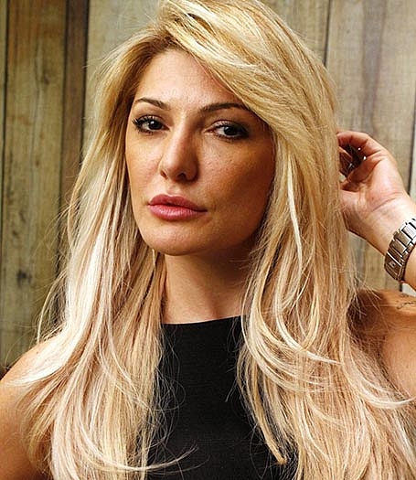 Antônia Fontenelle é sucesso também na internet