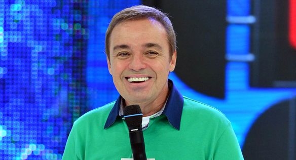 Gugu Liberato fecha acordo com Record e volta ao ar