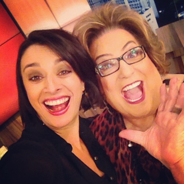 Cátia Fonseca e Mamma Bruscgetta apresentam o Mulheres juntas desde 2002 (Reprodução: Instagram)