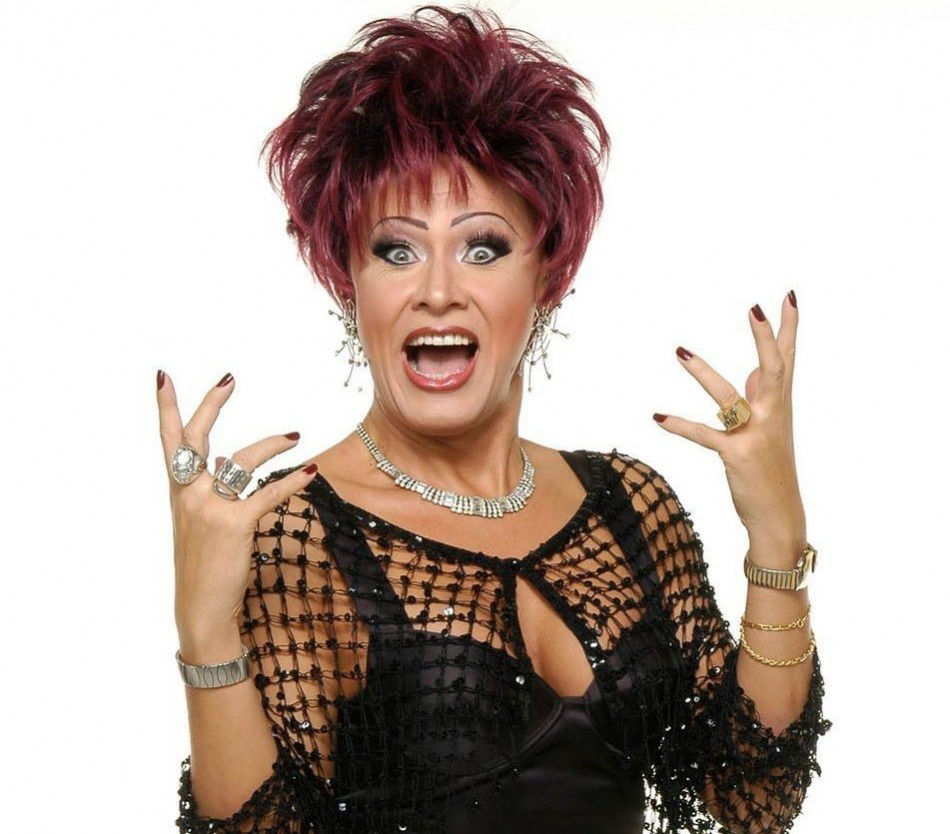 Coluna: Nany People batendo um bolão