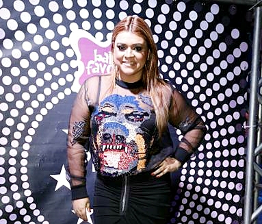 Preta Gil recebe famosos para comemoração de seus 40 anos