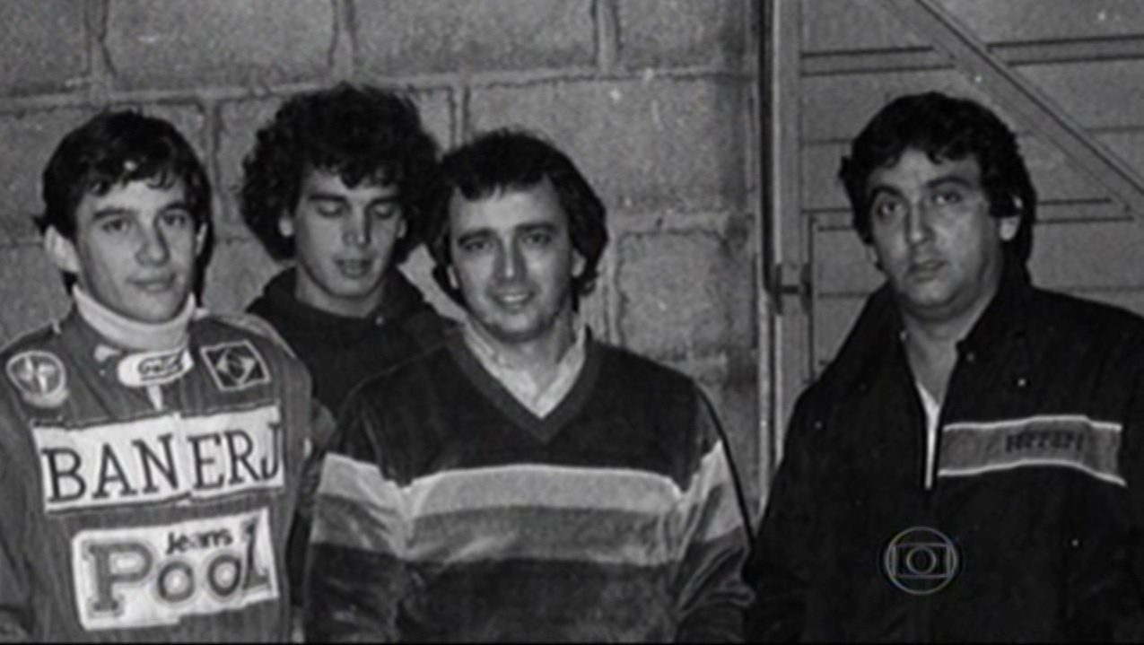 (Senna disse a Galvão Bueno que um dia o narrador iria transmitir suas corridas e vitórias na “F1”).