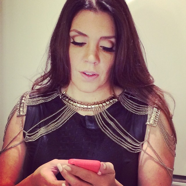 Simony utilizou as redes sociais para desabafar sobre o acontecido (Reprodução: Instagram)