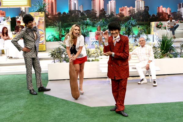 Zé Bonitinho em "A Praça é Nossa", um dos personagens mais queridos e lembrados do humorístico