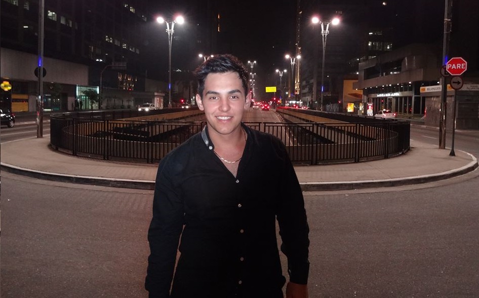 10635934_692342840855910_1752147090324182406_n