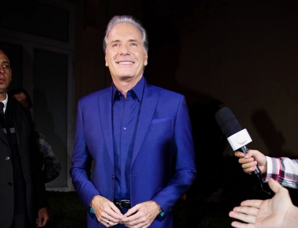 Mesmo com “A Fazenda”, Record deverá manter apresentação do “Roberto Justus +”