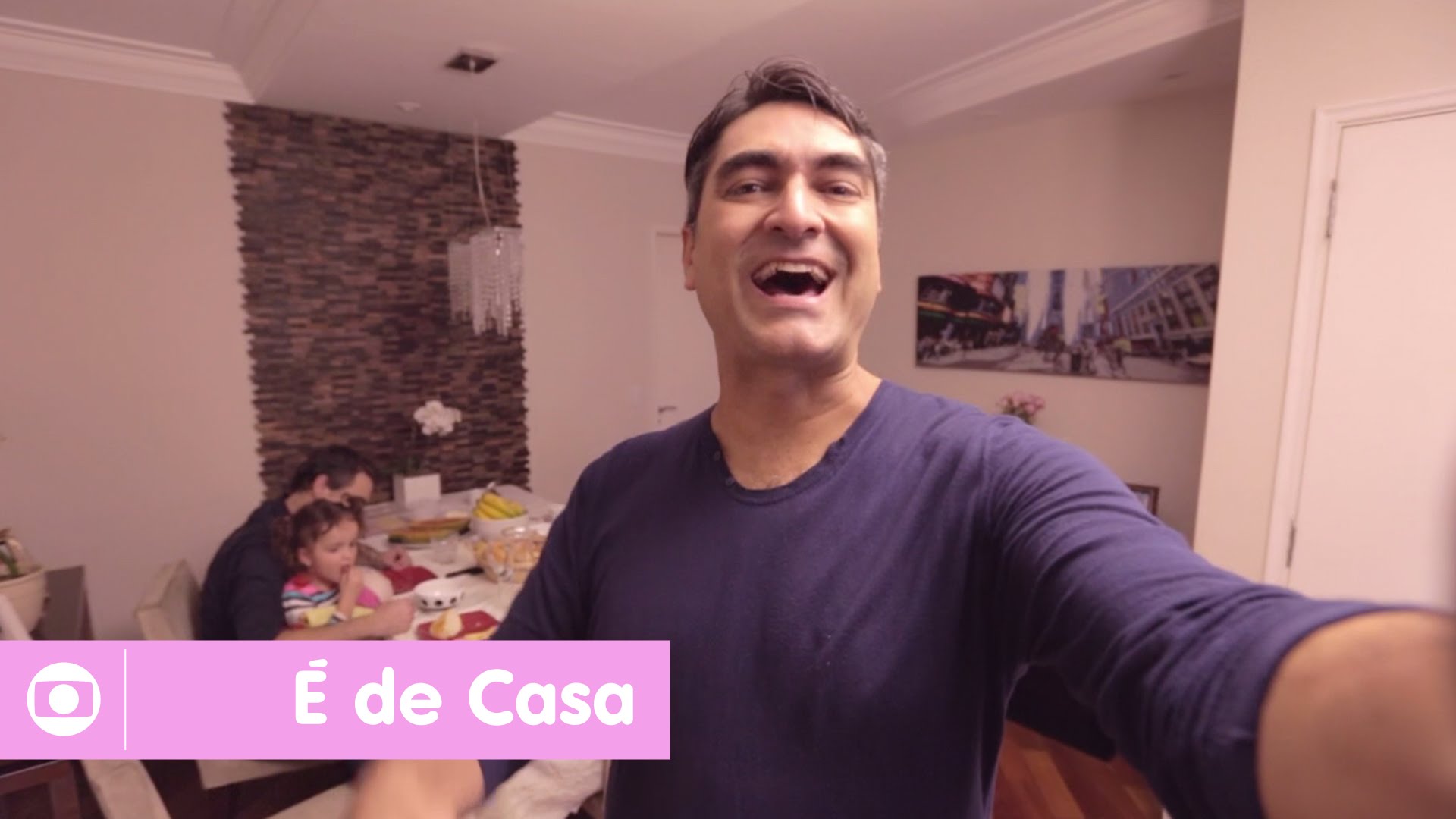 Zeca Camargo sofre com rejeição do público, afirma colunista