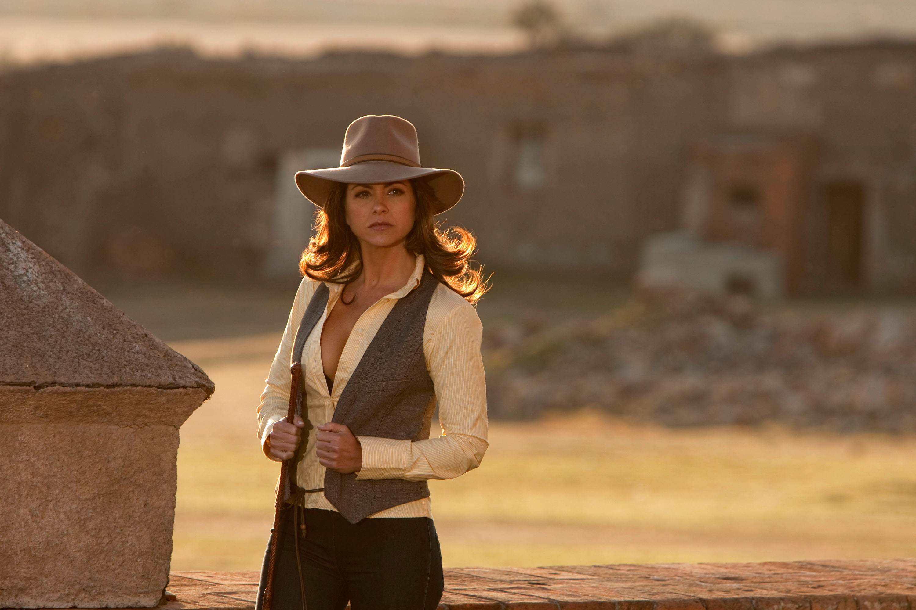 Protagonista de “A Dona”, Lucero virá ao Brasil participar do Teleton