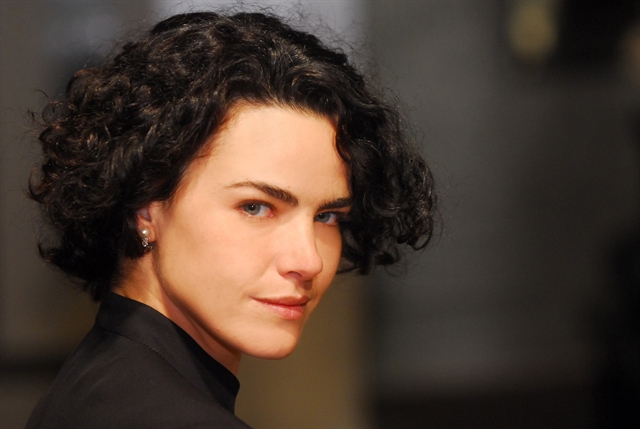 Atriz quer distância da mídia brasileira. Foto: Globo/Márcio de Souza