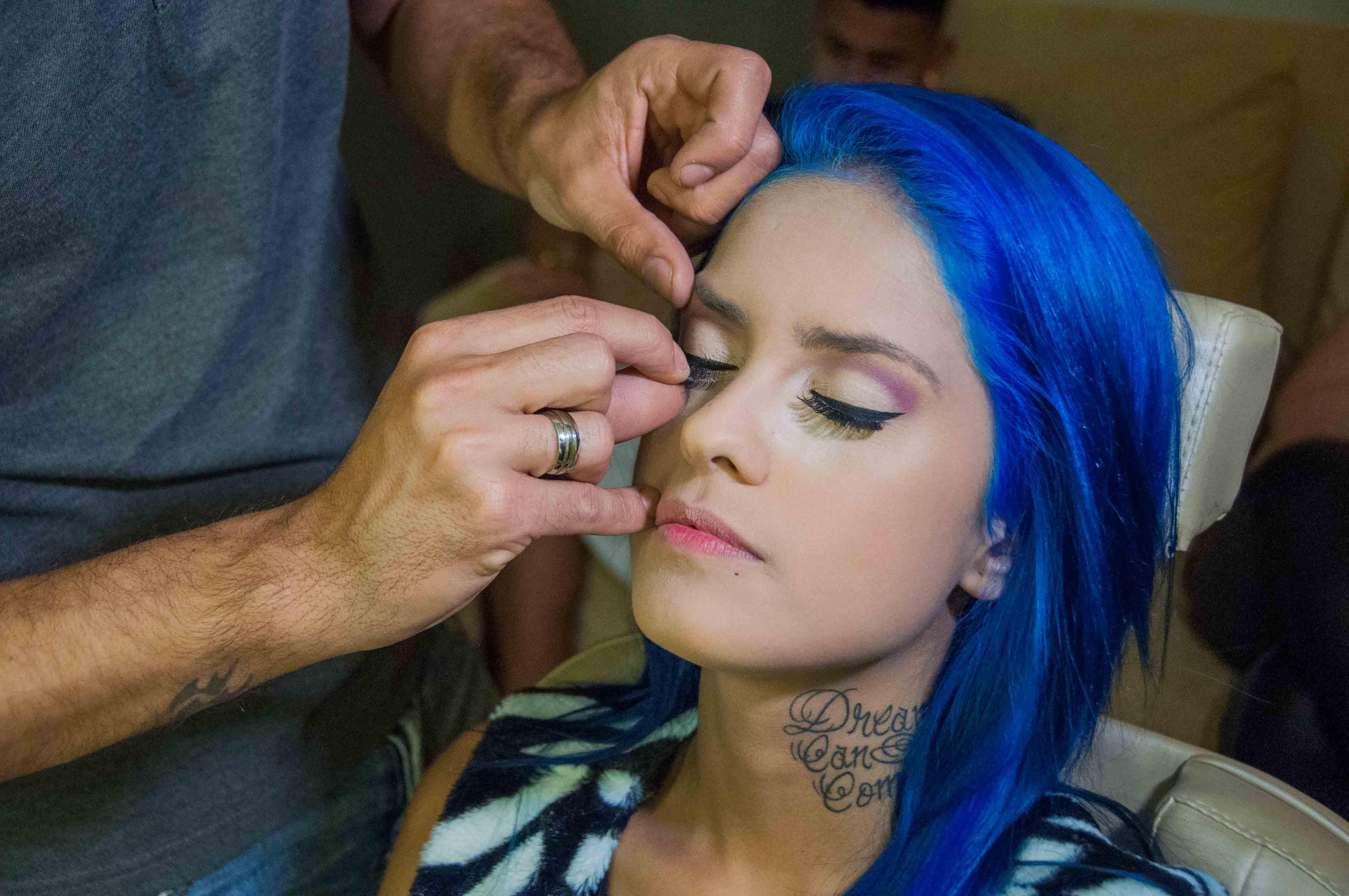 “TV Fama” transforma MC Tati Zaqui na cantora Katy Perry