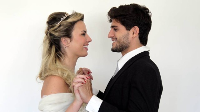 Ex-BBB André Martinelli tenta voltar para Fernanda Keulla