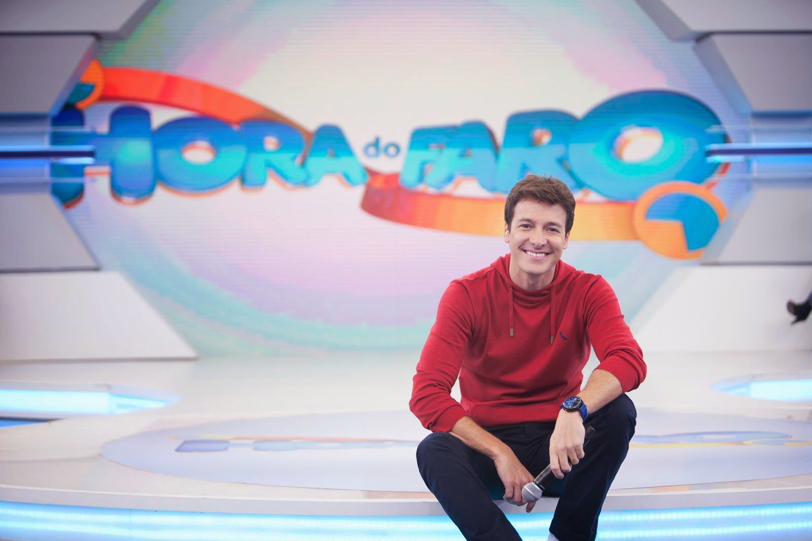 "Hora do Faro" vence "Eliana" pela 28ª vez em 2015. Foto: Record/Divulgação