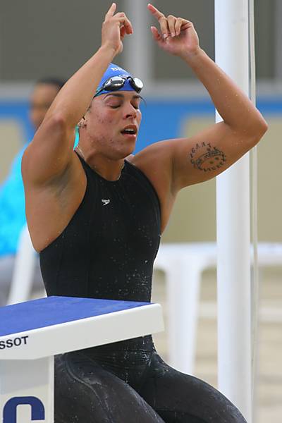 Ex-nadadora Rebeca Gusmão estará em “A Fazenda”, diz colunista