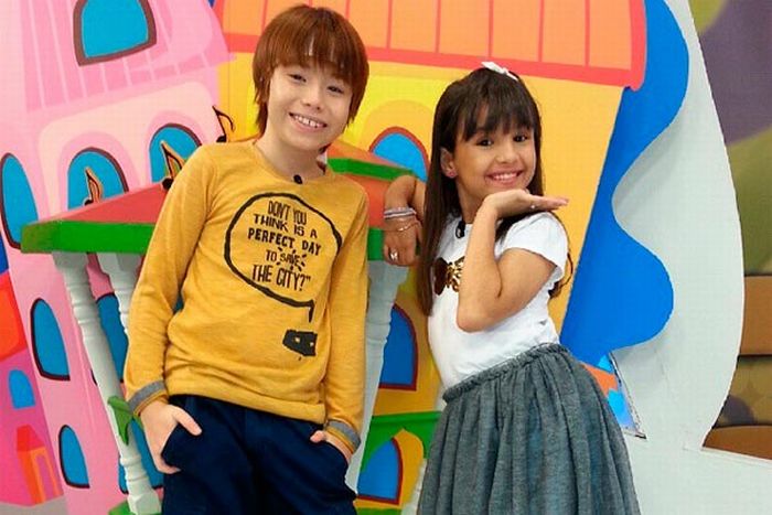 Após serem afastados, SBT volta com apresentadores infantis no “Carrossel Animado”