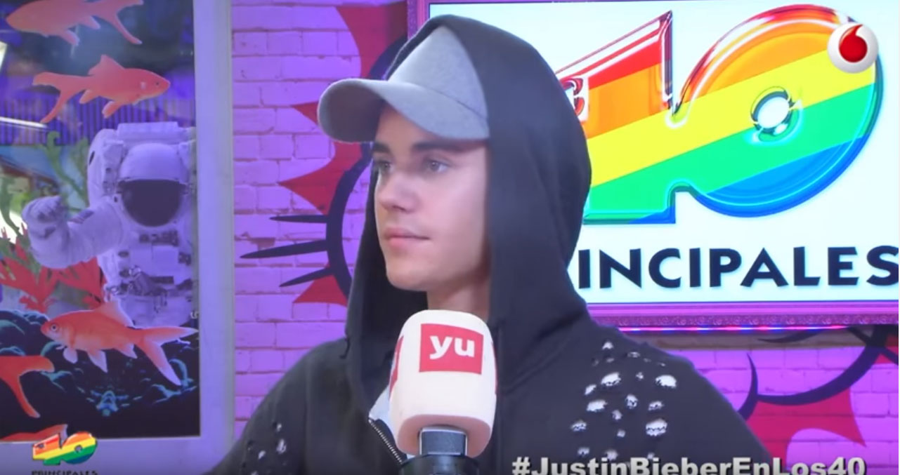 Justin Bieber abandona entrevista ao vivo em programa de rádio