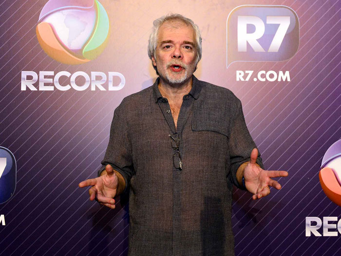 Autores que apresentam sinopse de novelas sem inspiração na Bíblia são ignorados pela direção da Record