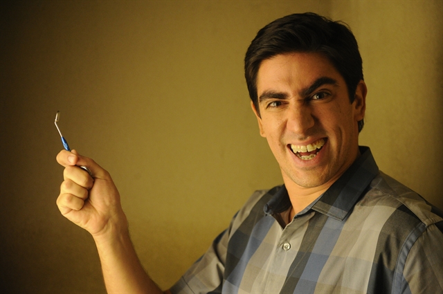 Marcelo Adnet poderá dividir espaço com Jô Soares na programação da Globo. Foto: Globo/Renato Rocha Miranda