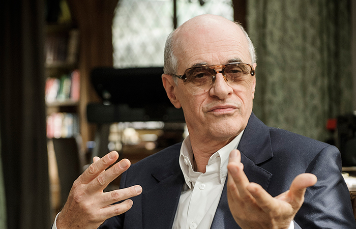 “Sinto pena de quem não está vendo ‘A Regra do Jogo'”, diz Marcos Caruso