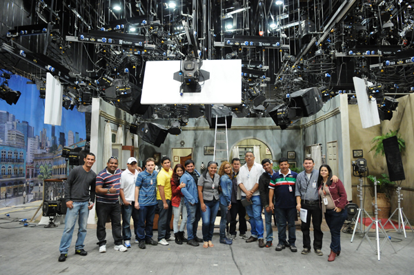 Record pode demitir todos os funcionários do RecNov