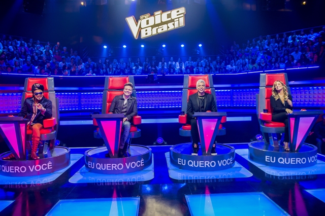 Cláudia Leite, Michel Teló, Carlinhos Brown e Lulu Santos. Foto: Globo/João Miguel Júnior