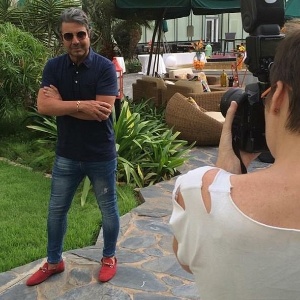 João Kleber vive dias de celebridade em visita a Angola