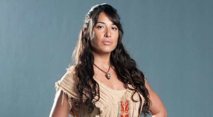 “Sucesso de ‘Os Dez Mandamentos’ é bom até para a Globo”, diz atriz Giselle Itié