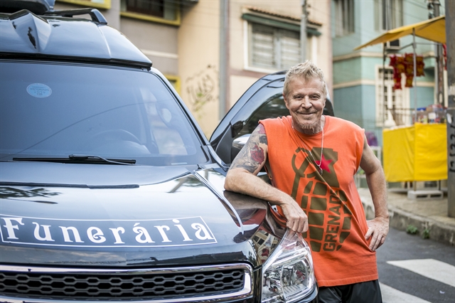 Miguel Falabella desenvolve novo dominical de humor para a Globo