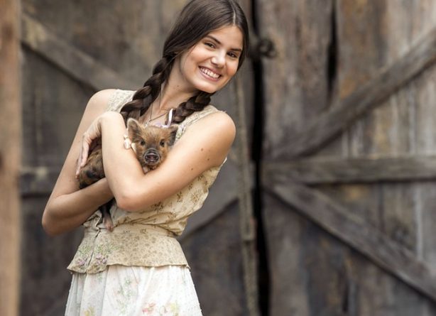 Camila Queiroz ganha fama de “insuportável” na novela “Eta Mundo Bom!”