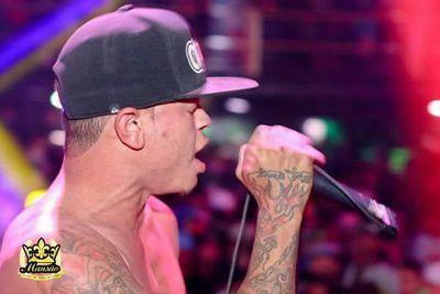 Funkeiro é encontrado morto com tiros na cabeça