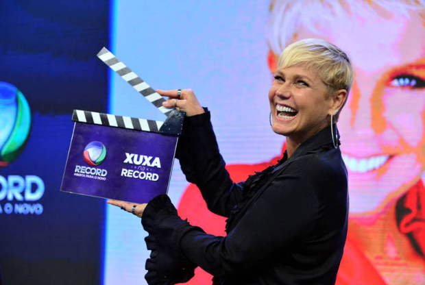 Record bate o martelo e “Xuxa Meneghel” será gravado em 2016