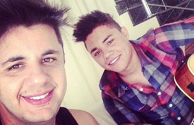 Felipe Araújo lembra morte do irmão Cristiano Araújo que completaria 30 anos neste domingo (24)