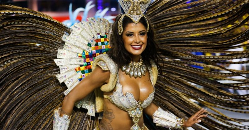 Contratada do Pânico, Aline Riscado diz ter sido bem recebida por panicats