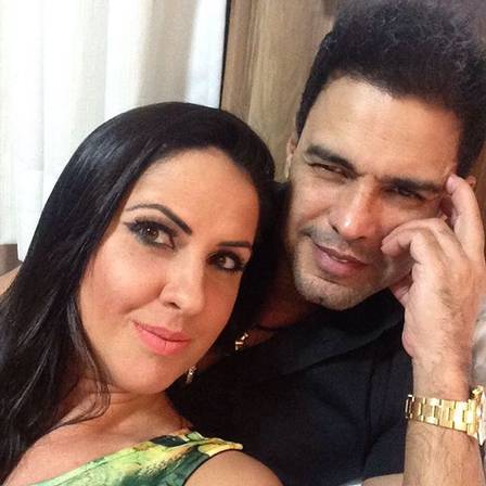 Zezé Di Camargo disse para namorada que temia ataque de fãs em desfile