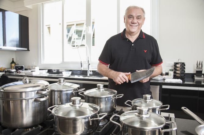 Marcelo Rezende, do “Cidade Alerta”, estreia site sobre gastronomia