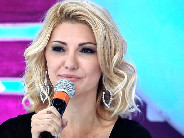 Antonia Fontenelle vai processar “Pânico na Band” após ter número de celular divulgado ao vivo