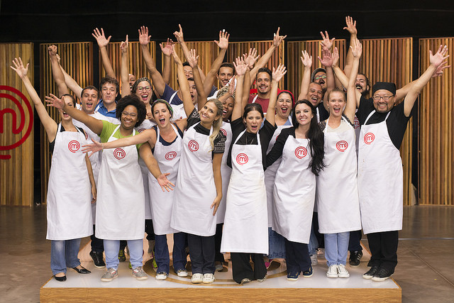 Conheça os 21 participantes da terceira temporada do “MasterChef”