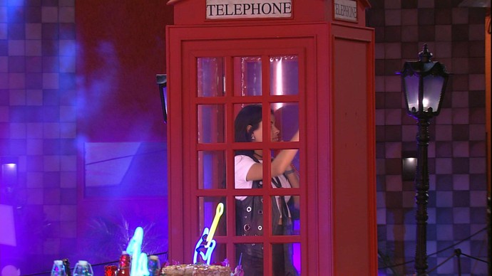 “BBB 16”: Munik manda recado para a família: “Só vou sair daqui com o prêmio”