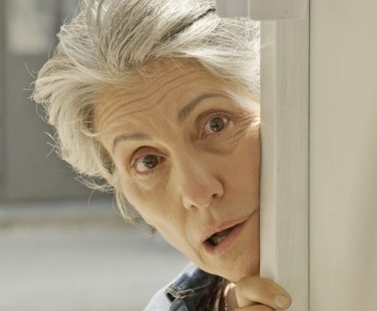 Cássia Kis poderá voltar para “A Regra do Jogo”; atriz já foi avisada