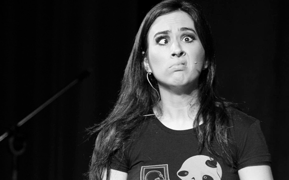 Após ser chamada de antipática, Tatá Werneck desabafa em rede social; confira