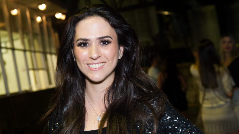 Tatá Werneck lamenta estar solteira aos 32 anos: “Me imaginava casada e com filhos”