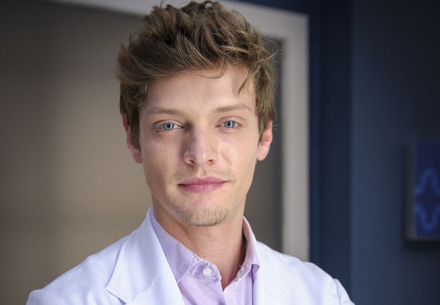 Pierre Baitelli é contratado pela TV Globo para elenco de “Lei do Amor”