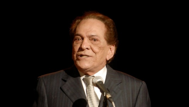 Ator Lúcio Mauro, após sofrer derrame, pode receber alta amanhã