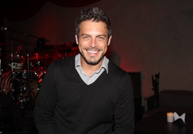 Luigi Baricelli grava em Bogotá novo reality da Fox