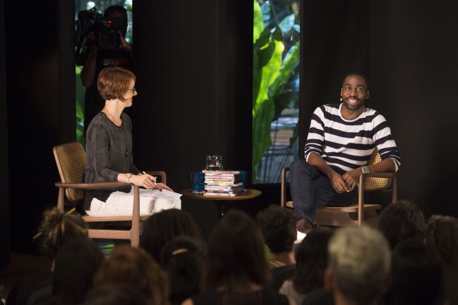 No “Ofício em Cena”, Lázaro Ramos revela que quase desistiu de ser ator