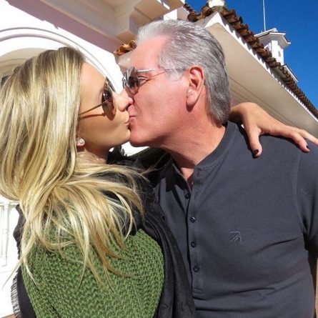 Roberto Justus comemora 1 ano de casado com Ana Paula Siebert